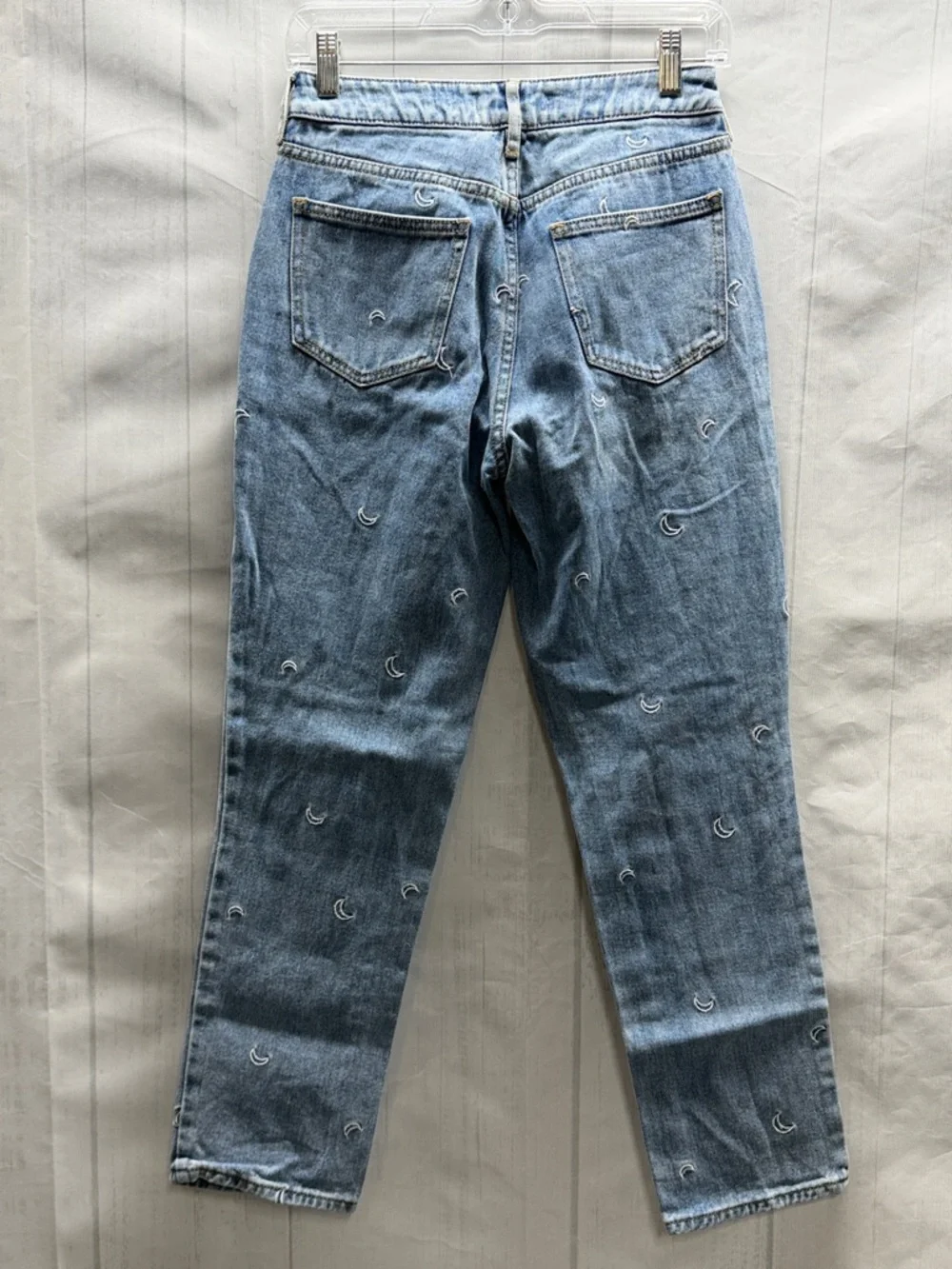 PacSun Light Blue Denim Embroidered Over The Moon High Waist Mom Jeans Size 25 - Picture 6 of 10
